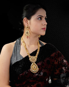 Anand Clicks (Advertising Photography)