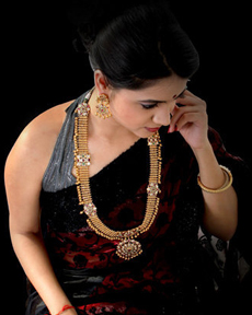 Anand Clicks (Advertising Photography)